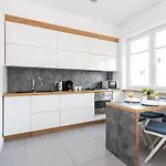 Malibu - Swietojanska Centrum - * Γκντίνια