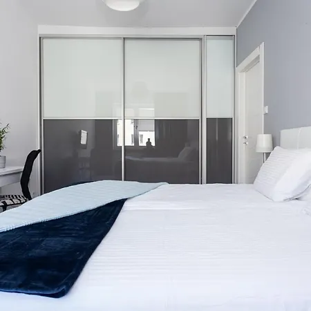 Malibu - Swietojanska Centrum - Apartament *